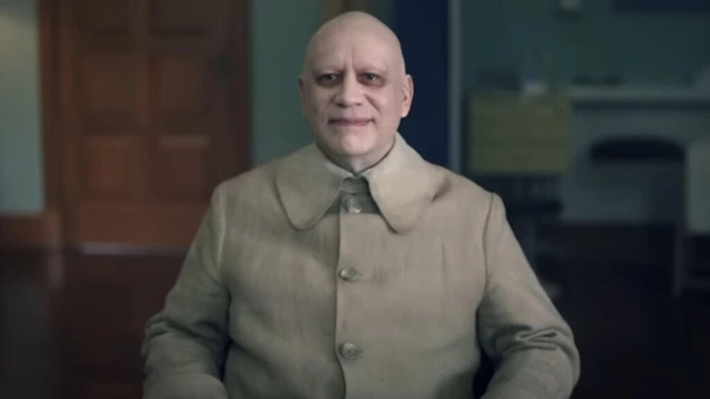 Mercoledì: Zio Fester pronto a brillare di luce propria, l'attore conferma lo spin-off 2 zio fester mercoledi