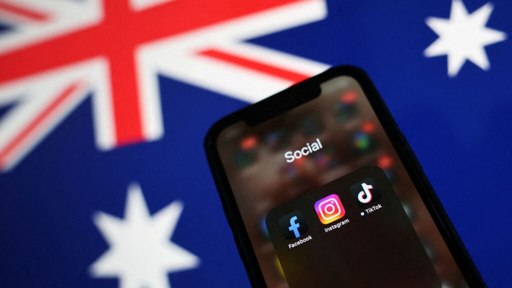 L'Australia dice Stop: è il primo Paese con il divieto di accesso ai social per i minori di 16 anni 2 australia social media