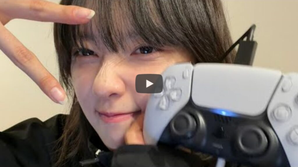 Silent Hill f: l'attrice di Hinako ha finalmente finito il gioco dopo due mesi di streaming 2 Silent Hill f