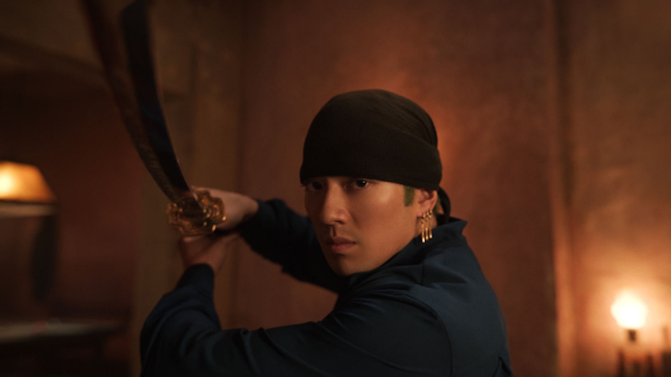 Zoro (Mackenyu) nella serie di one piece