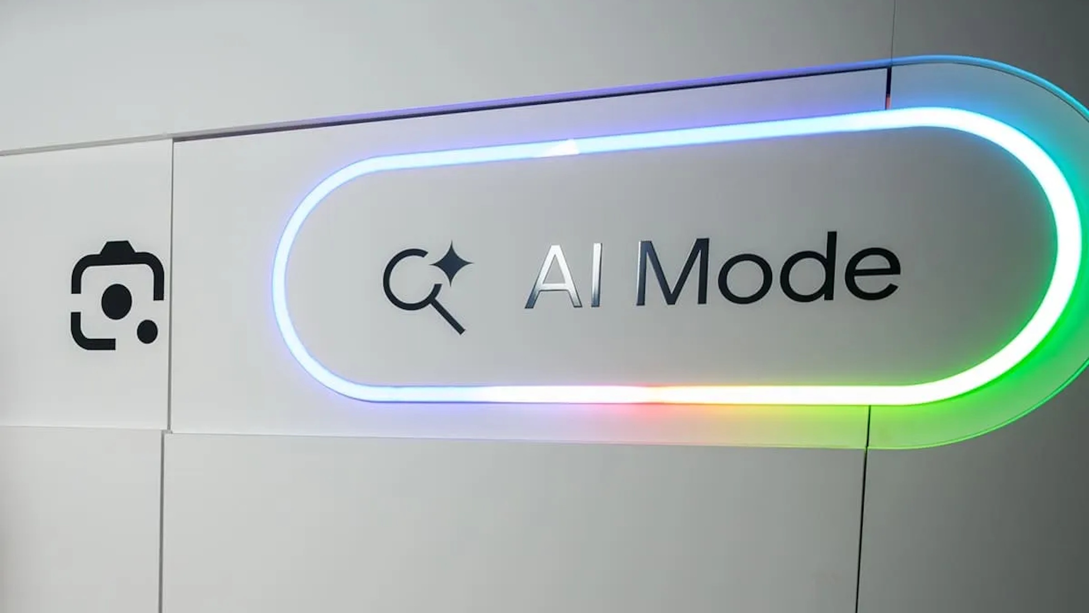 AGCOM segnala Google alla Commissione UE per AI Overviews/AI Mode
